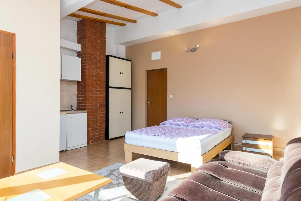 Drasko Studio Apartment Kastela