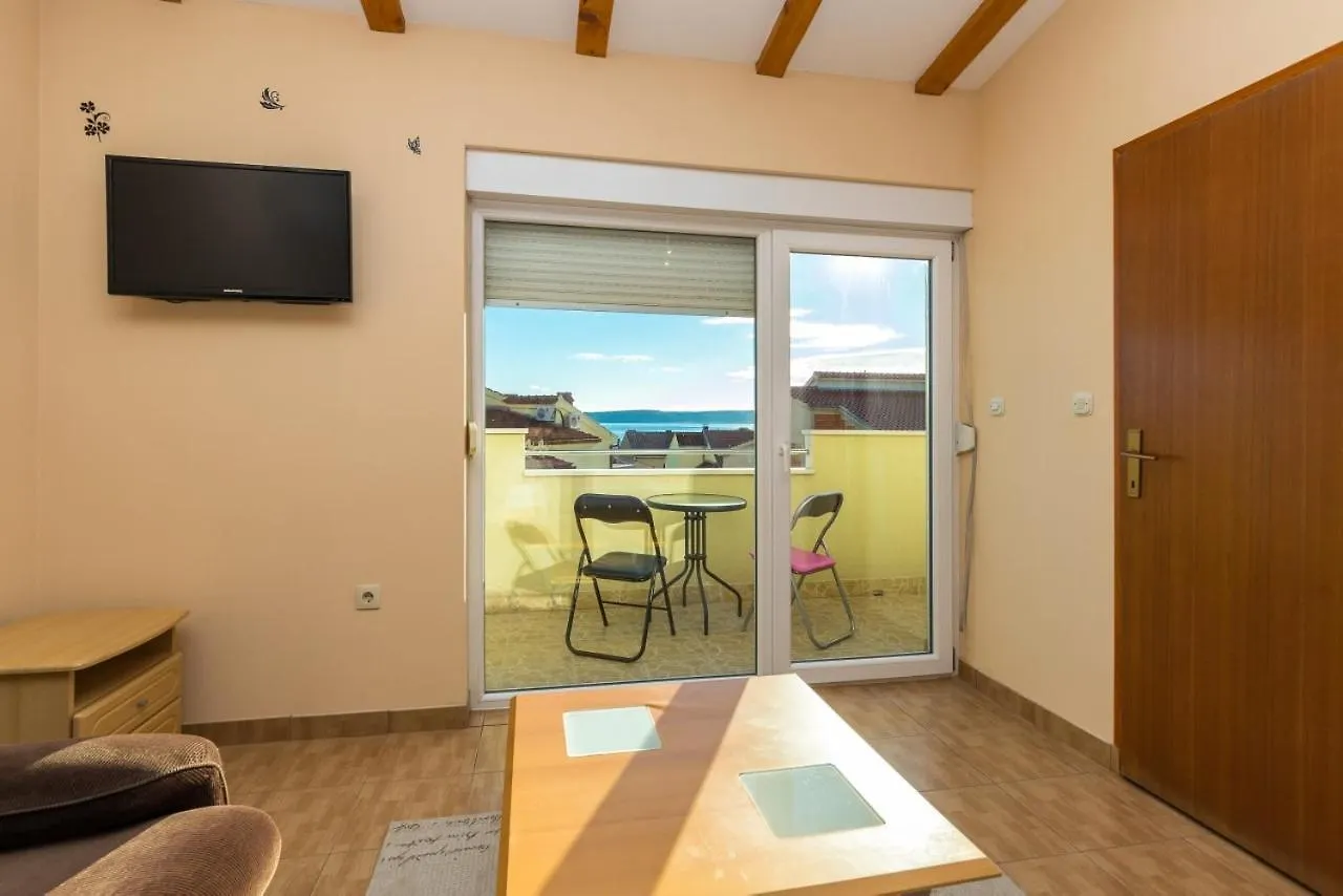 Drasko Studio Apartment Kastela